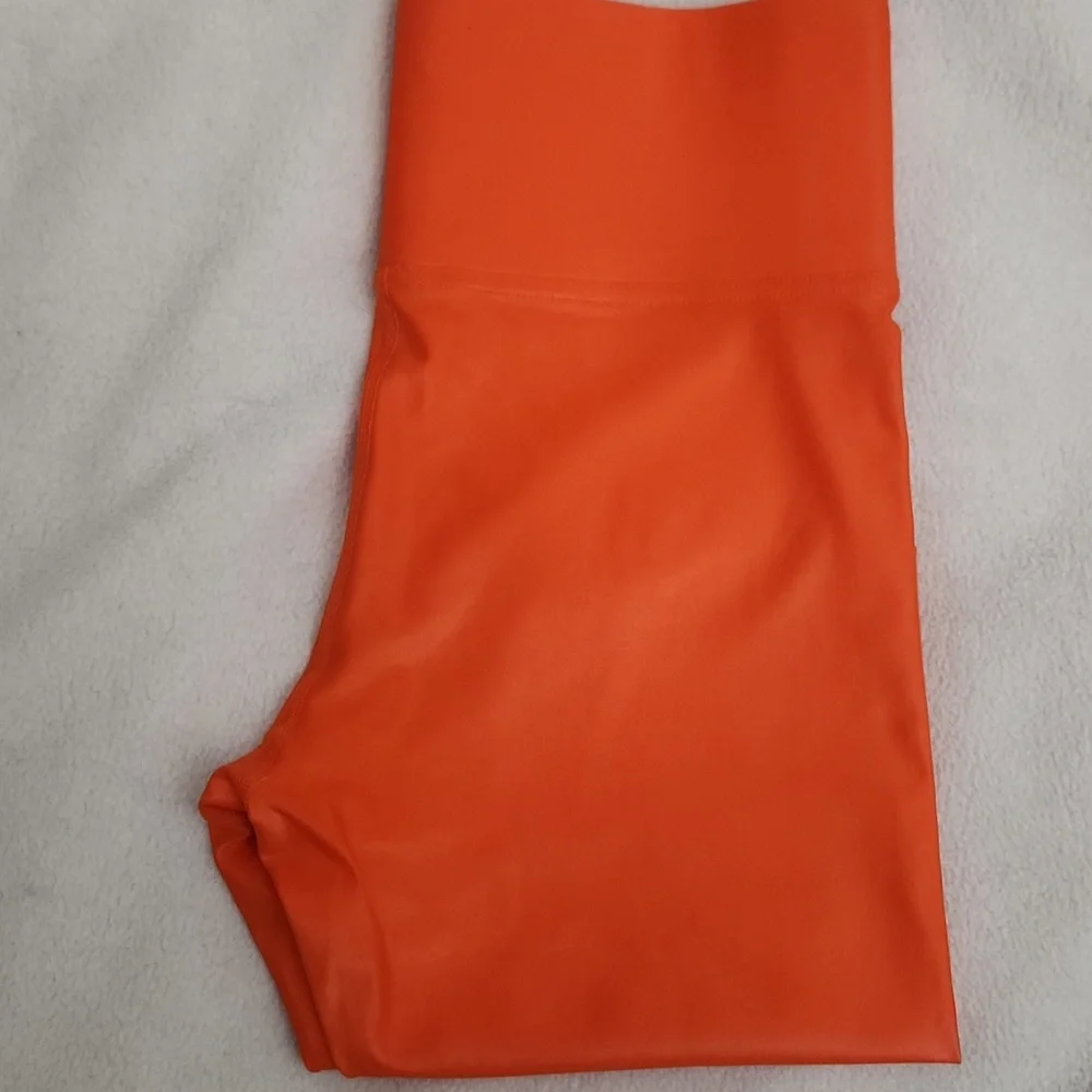 Carbon38 High Rise 7/8 Takara Shine Orange Leggings - Picture 4 of 4